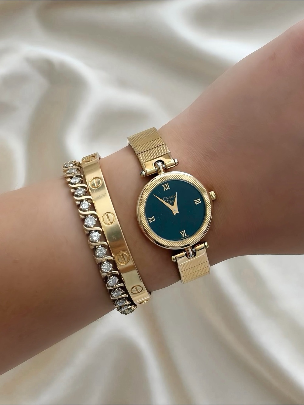 AUTHENTIC RARE VINTAGE DIOR GOLD WATCH